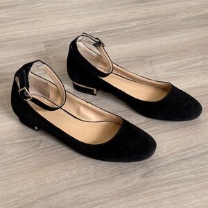 Vince Camuto Suede Attera Flats